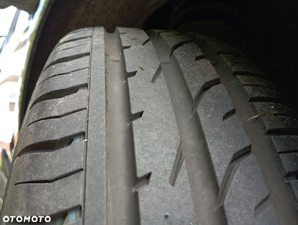 Ford Tourneo Connect Grand - 26