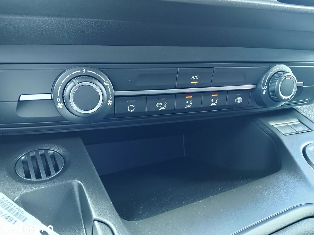 Peugeot PARTNER - 17