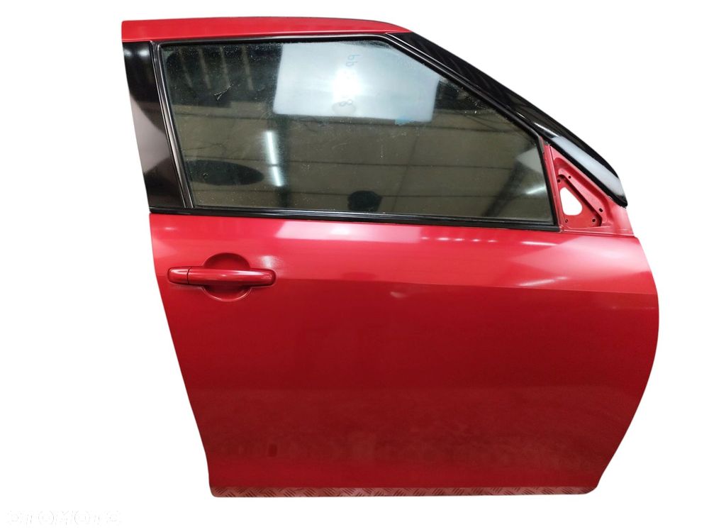 DRZWI PRAWY PRZÓD SUZUKI SWIFT V (2010-2013) 1.2 94KM - 1