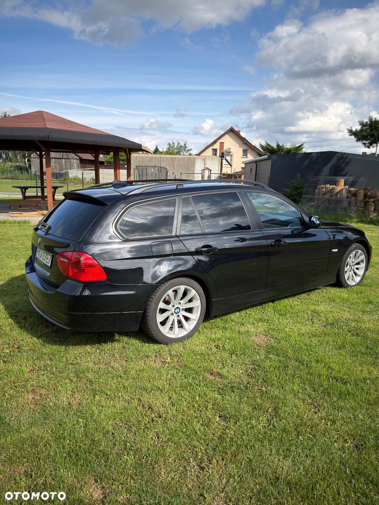 BMW Seria 3 320d DPF - 6