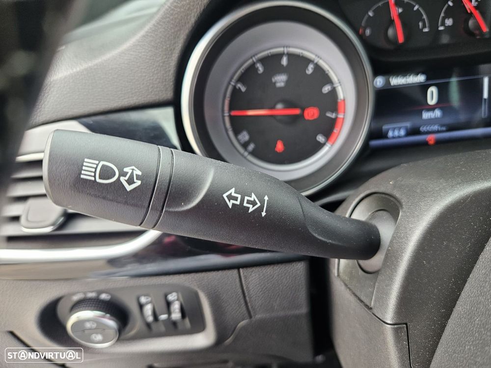 Opel Astra 1.0 Business Edition S/S - 34