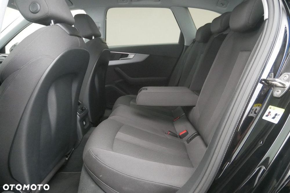 Audi A4 Avant - 15
