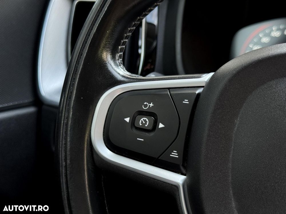 Volvo XC 60 - 12
