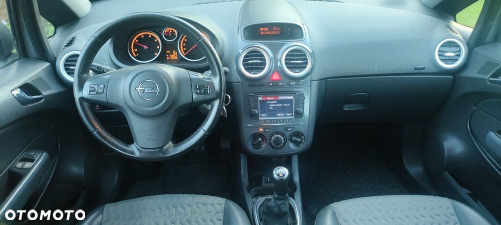 Opel Corsa - 7