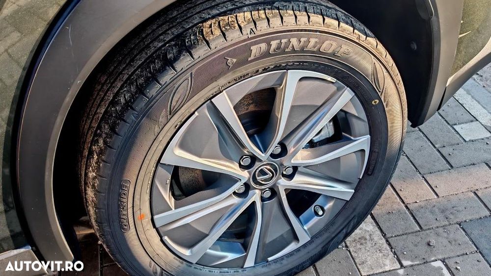 Lexus UX 300e Luxury Line - 27