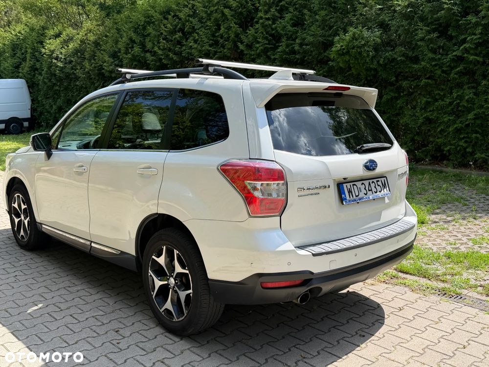 Subaru Forester 2.0 XT Platinum Lineartronic - 4
