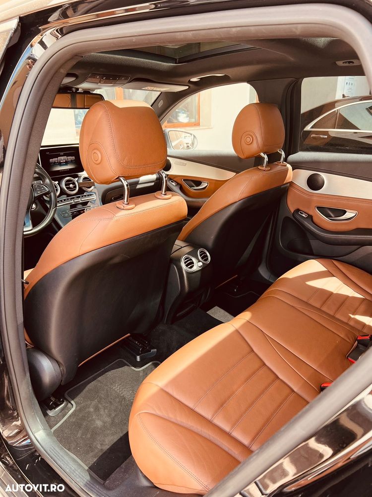Mercedes-Benz GLC - 11