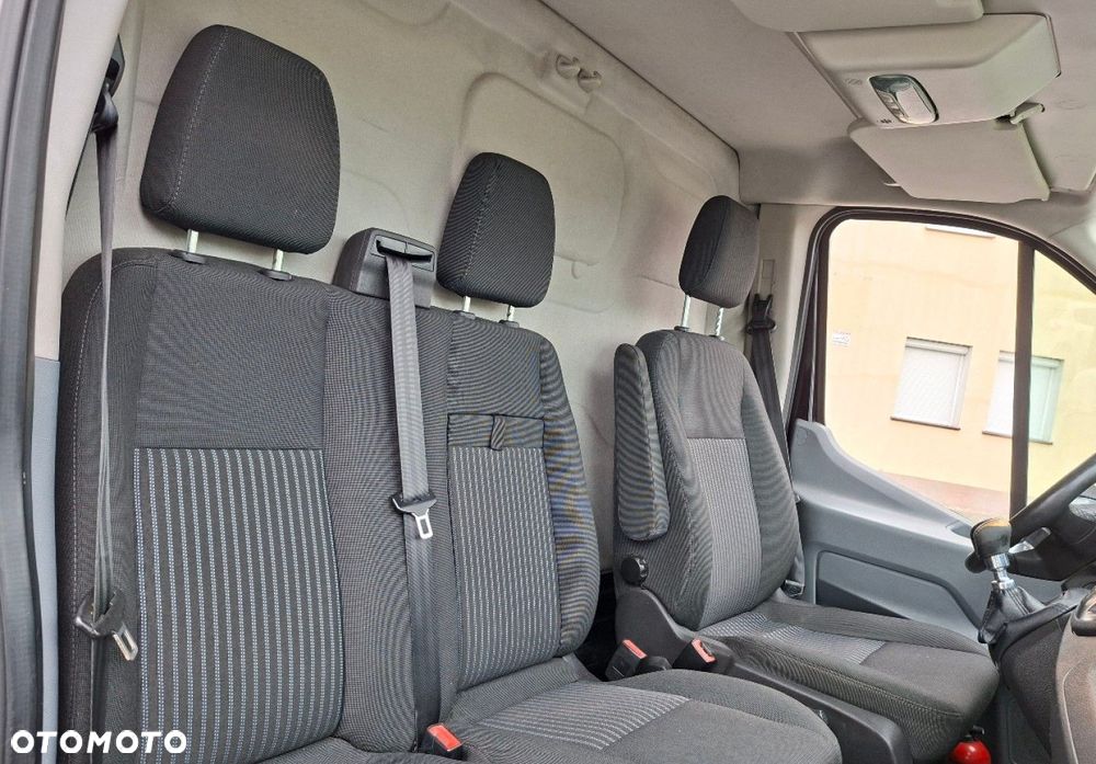 Ford Transit - 15