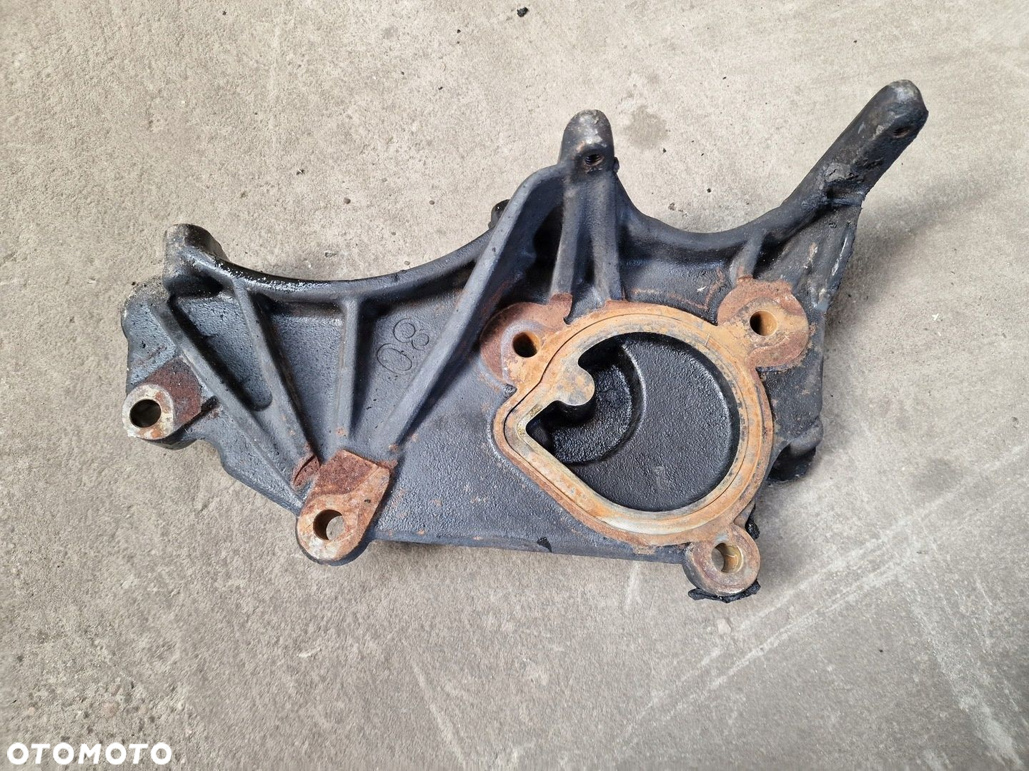 Podstawa Mocowanie Alternatora Sprężarki Scania R 1900380 - 3