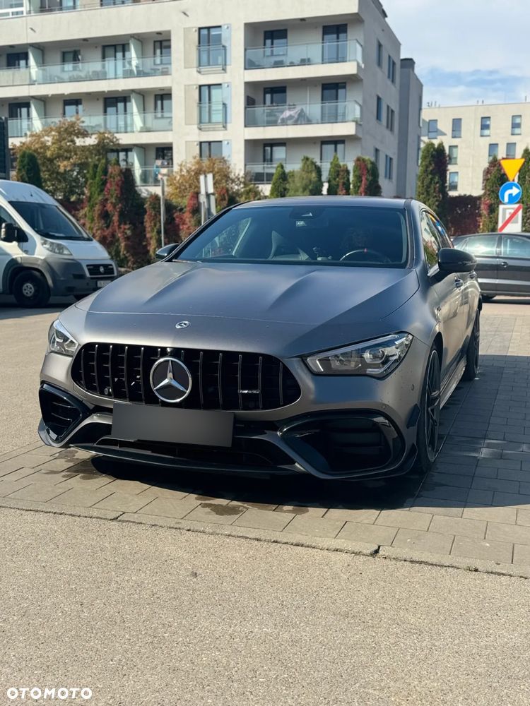 Mercedes-Benz CLA - 5
