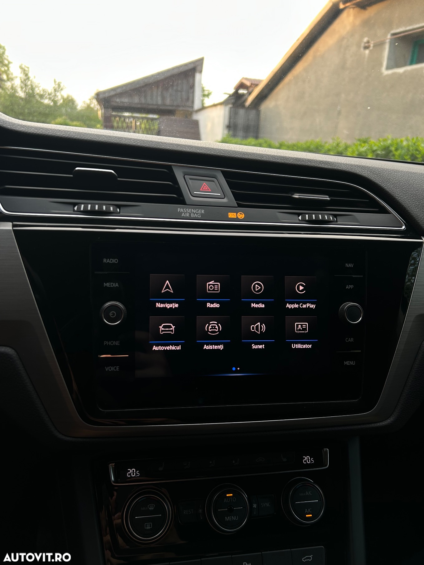 Volkswagen Touran 1.5 TSI DSG Comfortline - 18
