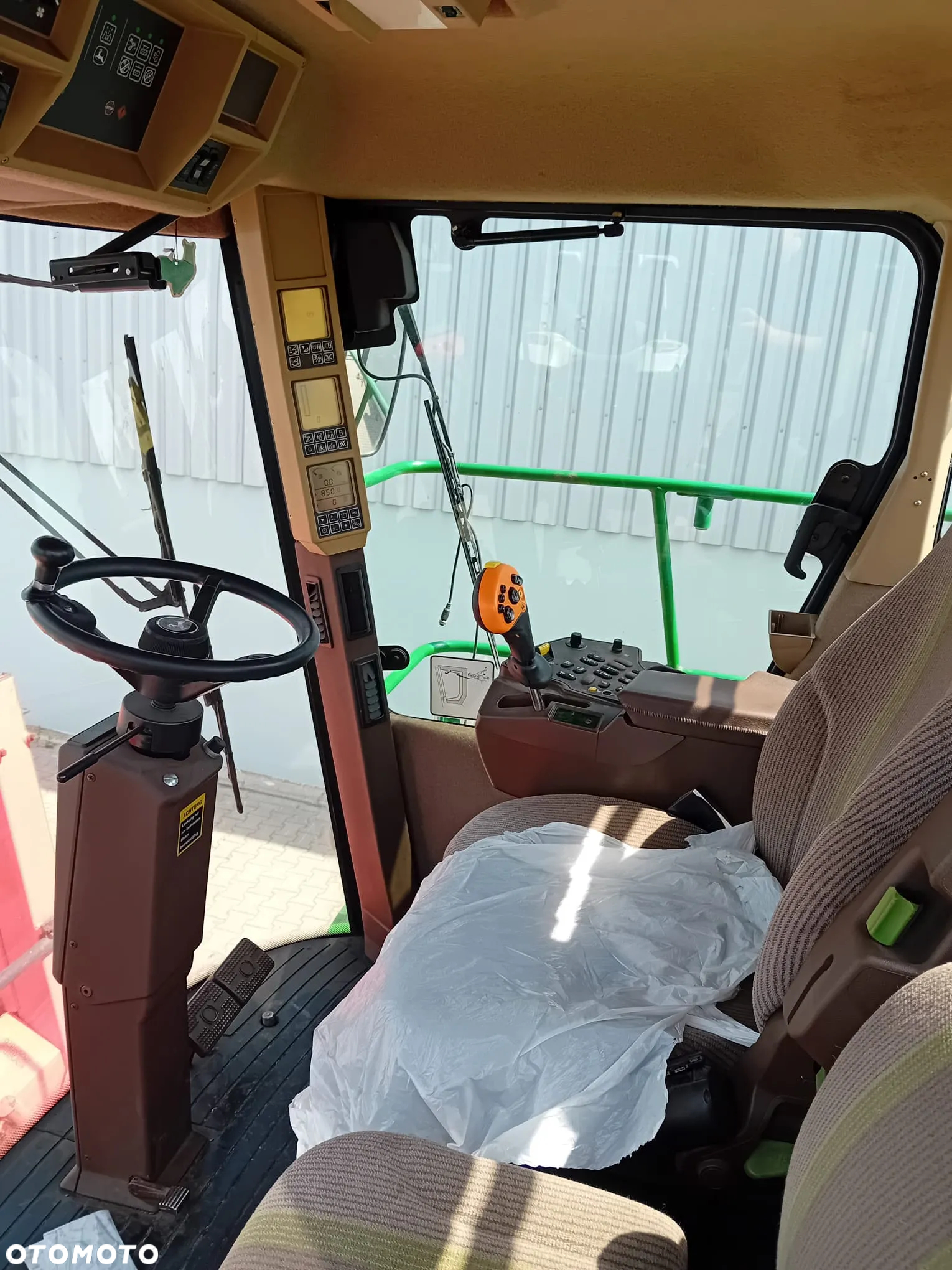 John Deere 7750 - 9