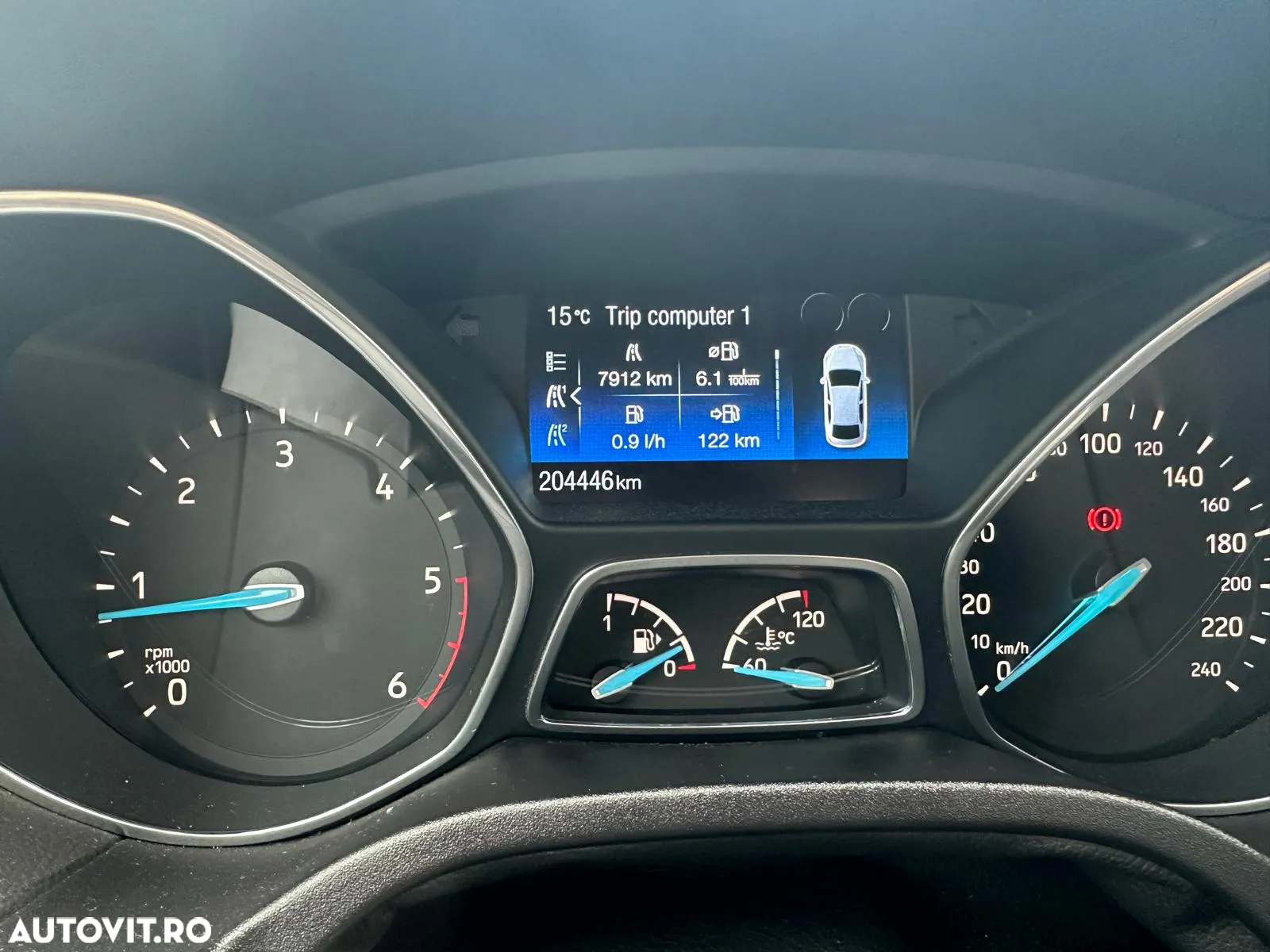 Ford Focus 1.5 EcoBlue Start-Stopp-System TITANIUM X - 21