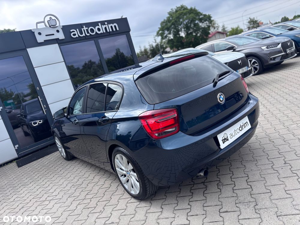 BMW Seria 1 116i Sport Line - 11