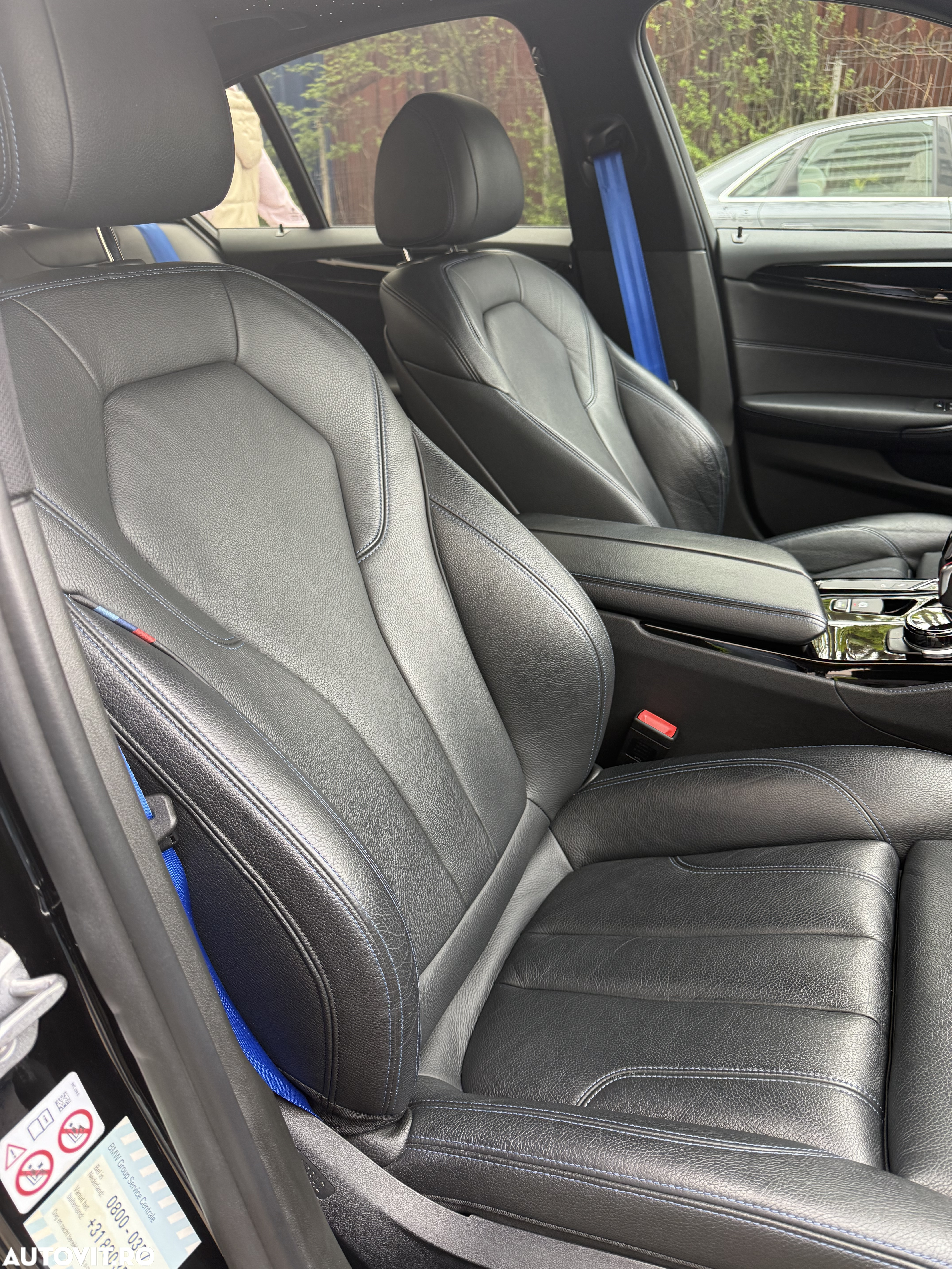 BMW Seria 5 520i AT - 6