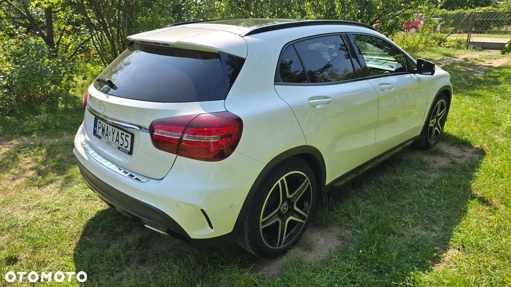 Mercedes-Benz GLA 200 7G-DCT AMG Line - 4