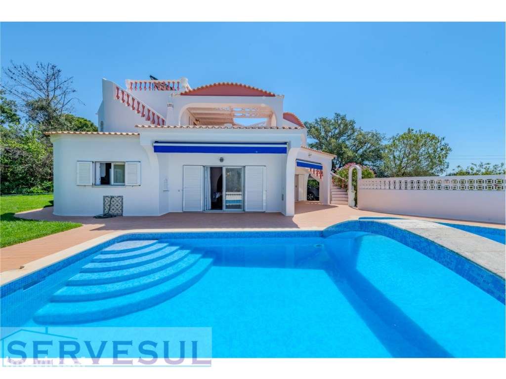 Moradia Deslumbrante de 2 andares com 274 m², composta por 4 quarto... - Grande imagem: 4/60