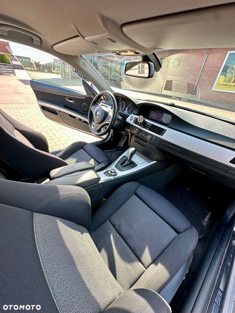 BMW Seria 3 330d - 10