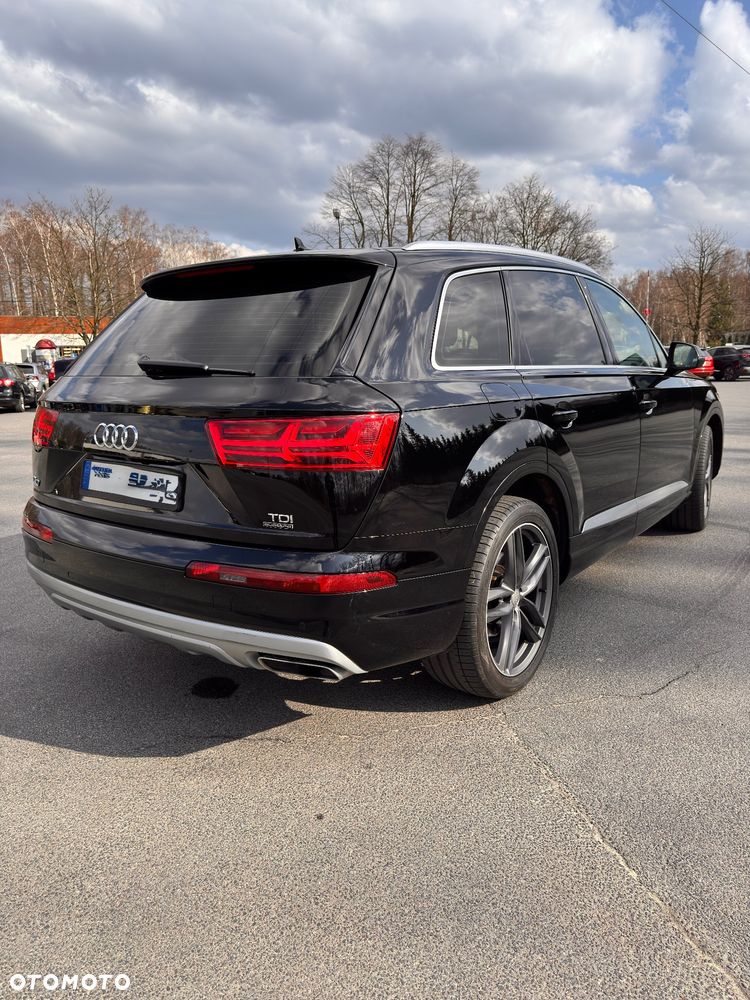 Audi Q7 - 6