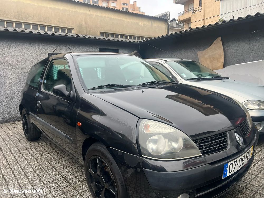 Renault Clio 1.5 dCi Authentique - 1