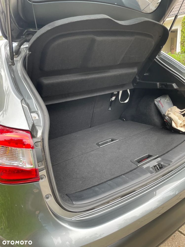 Nissan Qashqai 1.2 DIG-T N-Connecta EU6 - 6