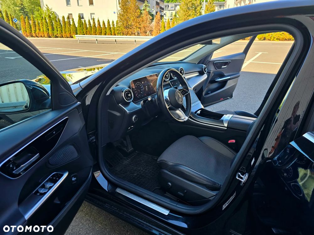 Mercedes-Benz Klasa C 220 d 9G-TRONIC - 20