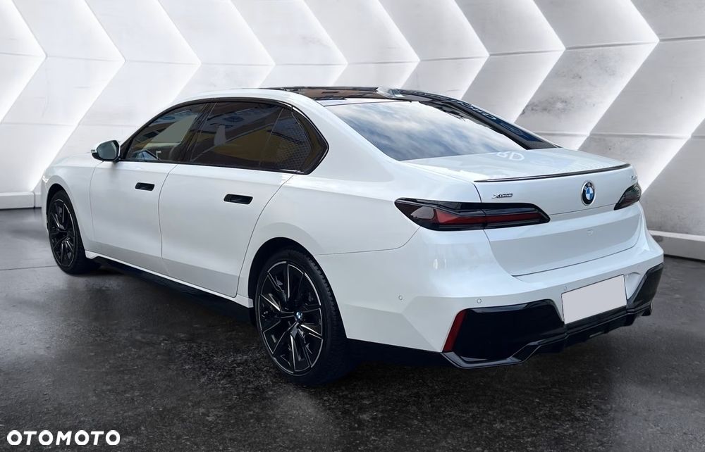 BMW Seria 7 740d xDrive - 3