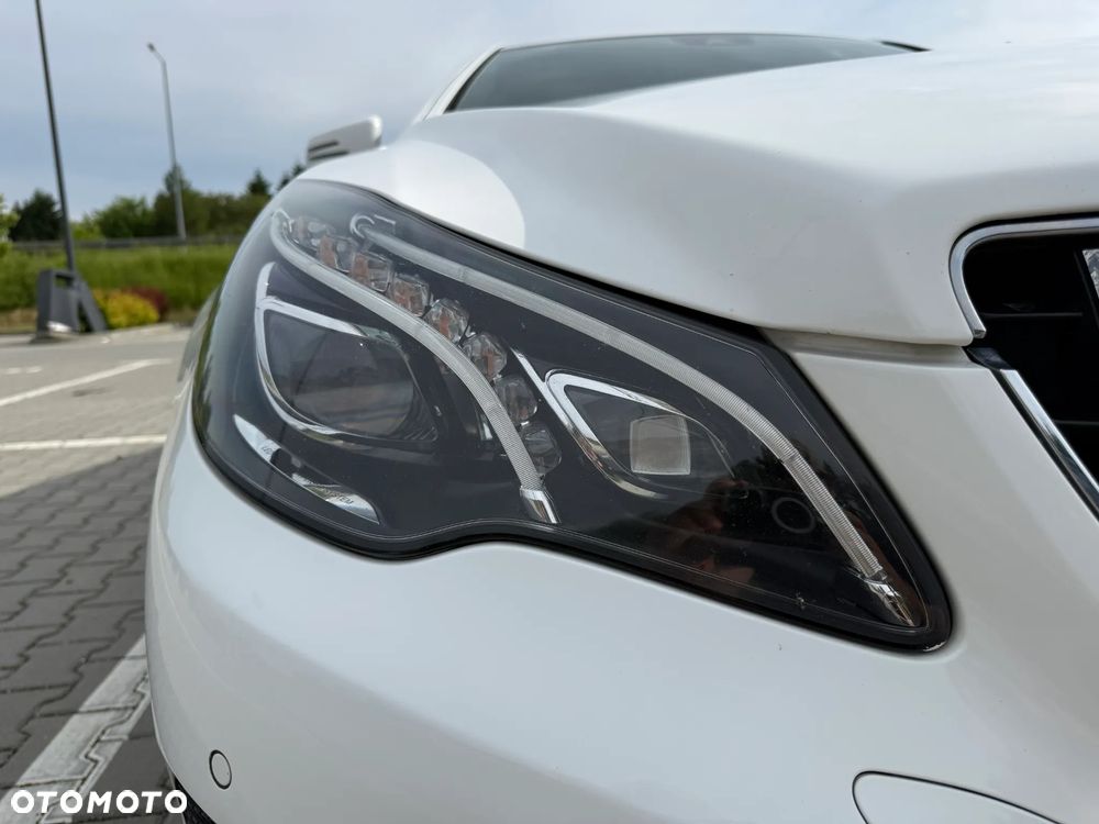 Mercedes-Benz Klasa E 220 CDI 7G-TRONIC - 20