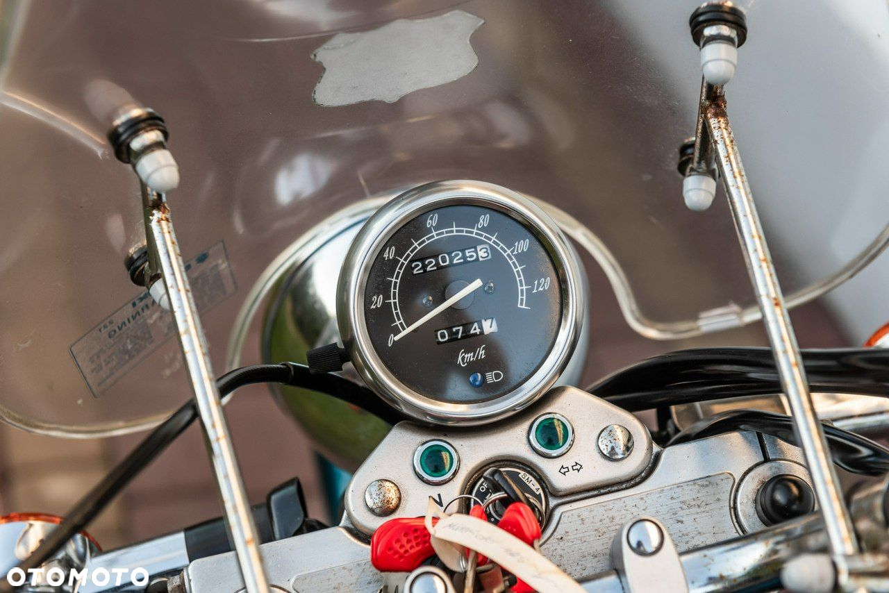 Suzuki Marauder - 9