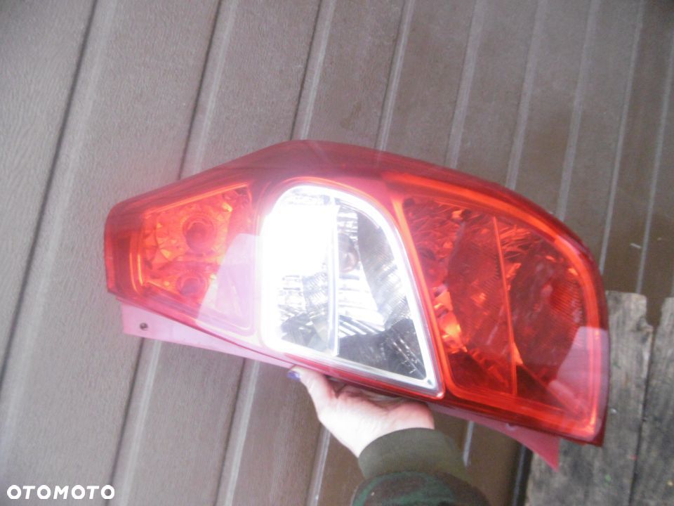 Lampa tył  prawa HYUNDAI I10 - 2
