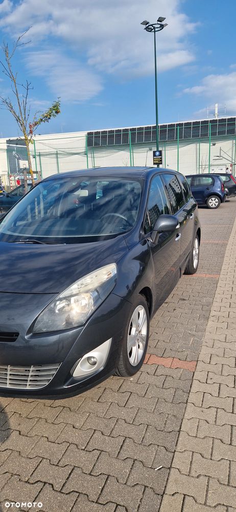 Renault Grand Scenic Gr 1.9 dCi Confort Privilege - 12
