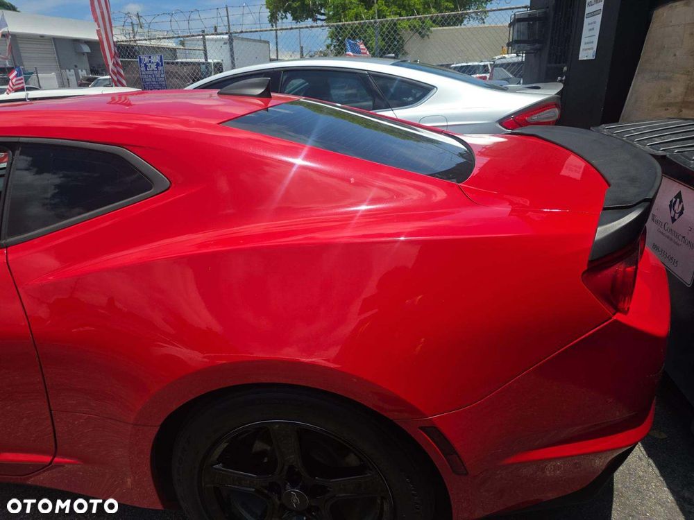Chevrolet Camaro 2.0 - 13