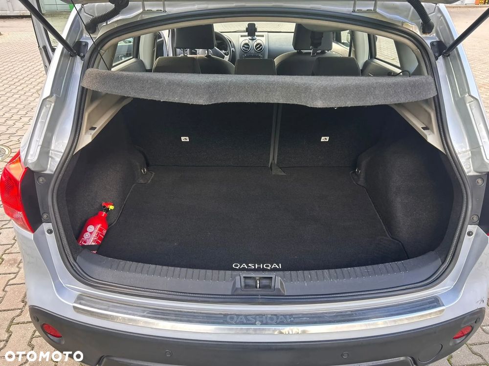Nissan Qashqai 1.5 dCi Visia - 16