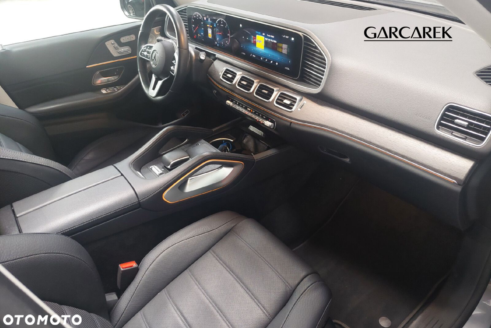 Mercedes-Benz GLE - 18