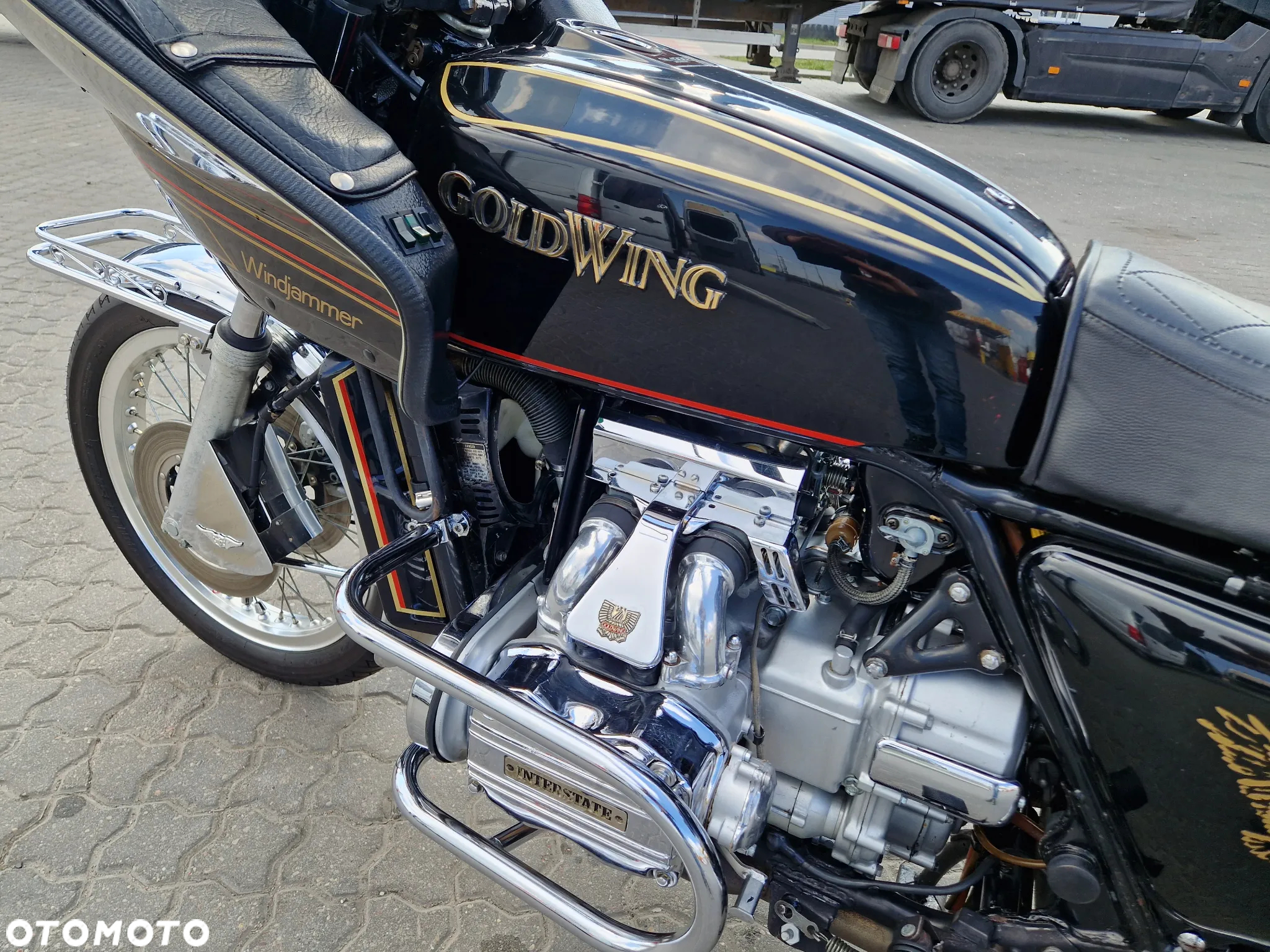 Honda GL - 6
