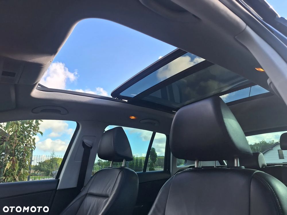 Volkswagen Tiguan - 25