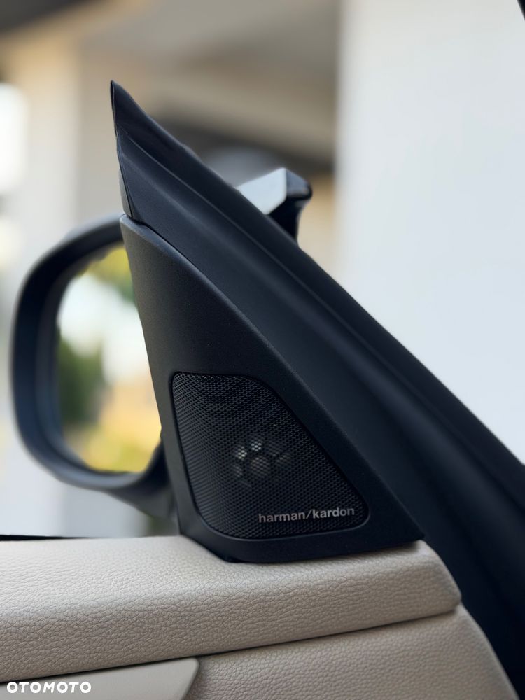 BMW Seria 3 320i - 19
