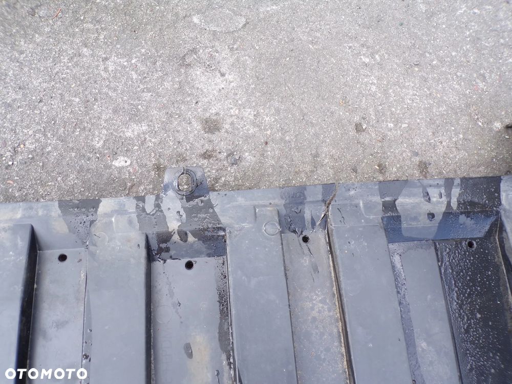 Wspornik zderzaka listwa płyta ESPACE V kratka stelaż - 19