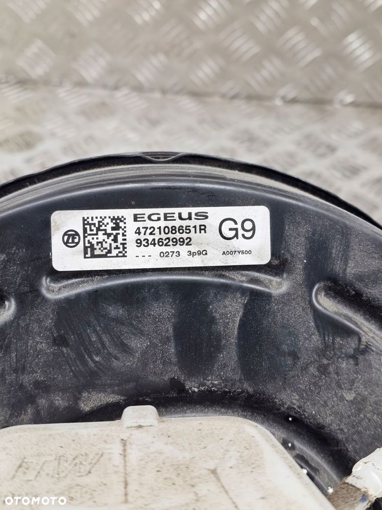 serwo hamulcowe renault trafic iii 472108651r - 5