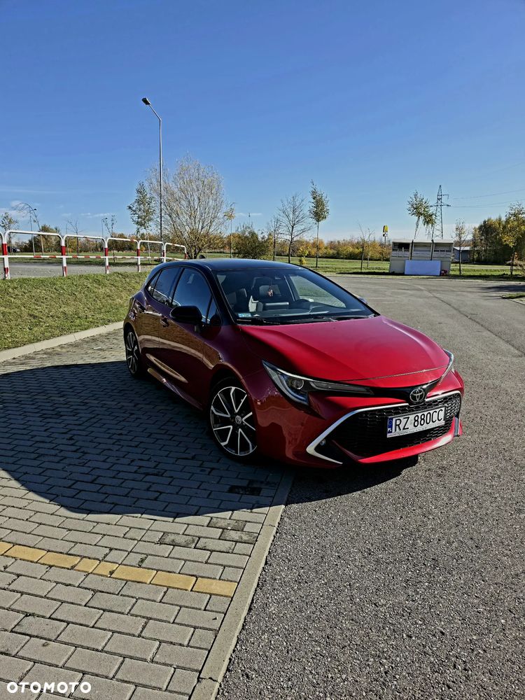 Toyota Corolla - 4