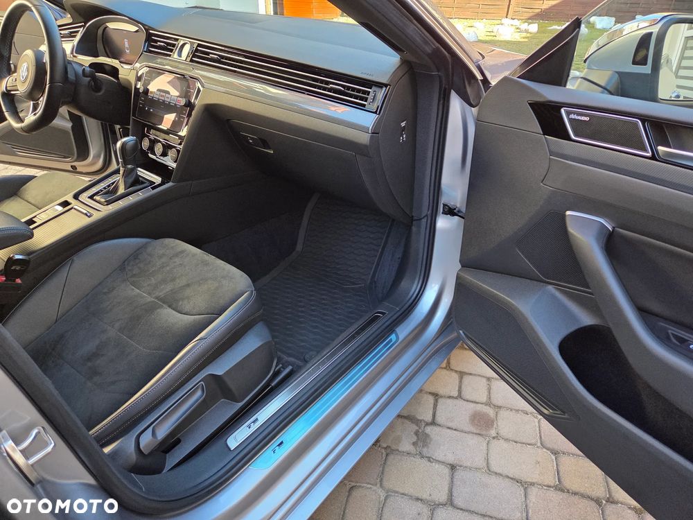 Volkswagen Arteon 2.0 TDI 4Motion SCR R-Line Edition DSG - 16