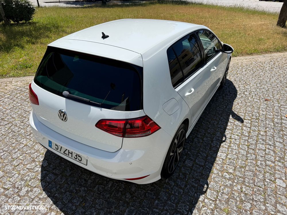VW Golf 1.6 TDi R-Line DSG - 4