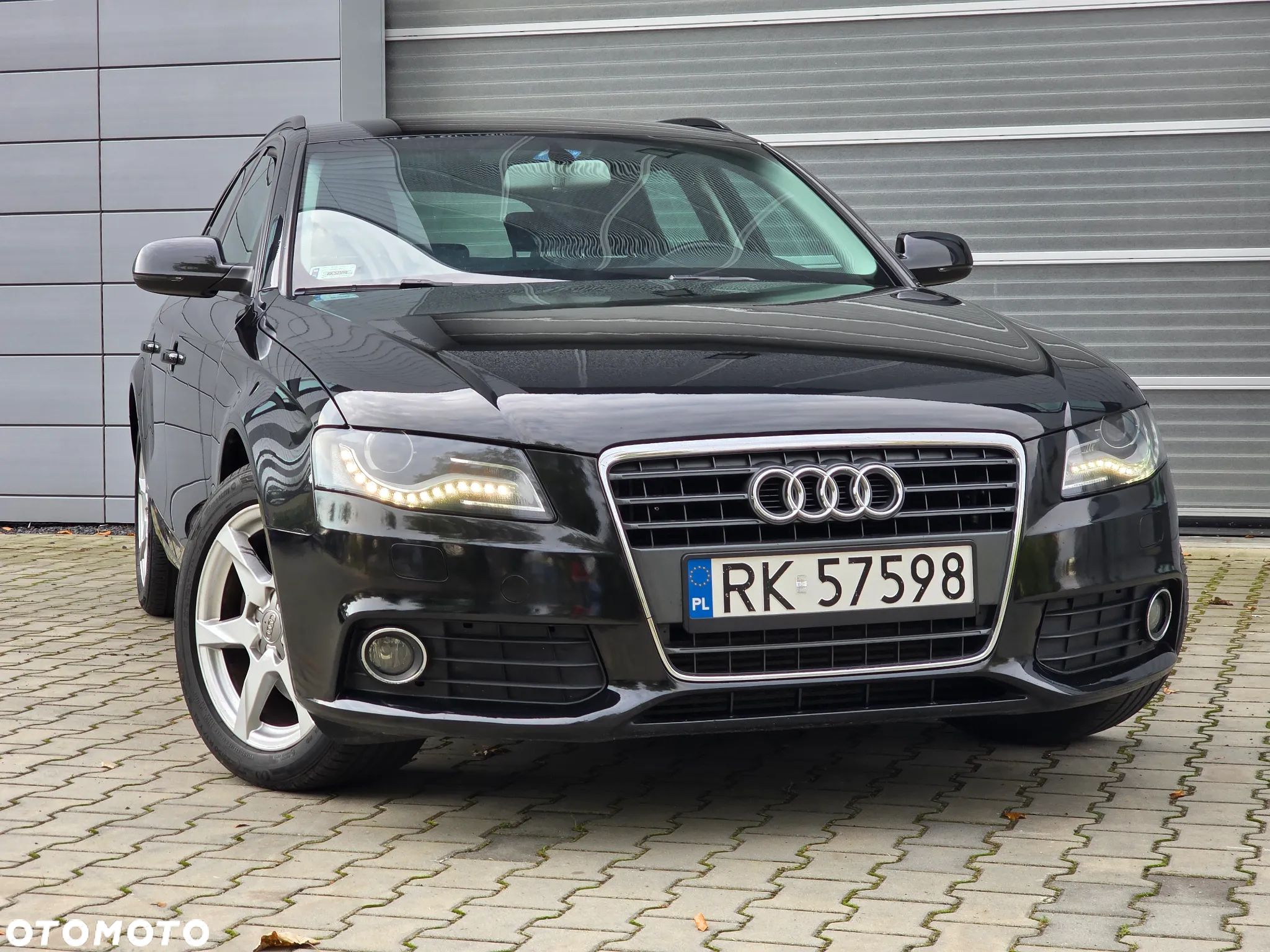 Audi A4 Avant 2.0 TDI DPF Ambition - 1