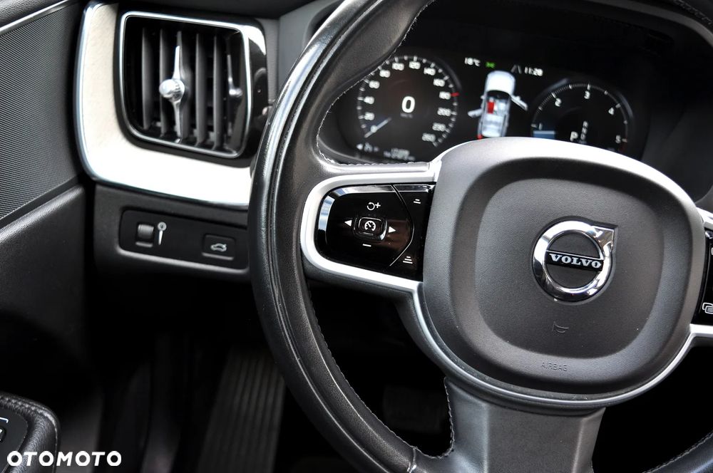 Volvo XC 60 B4 D Geartronic Inscription - 19
