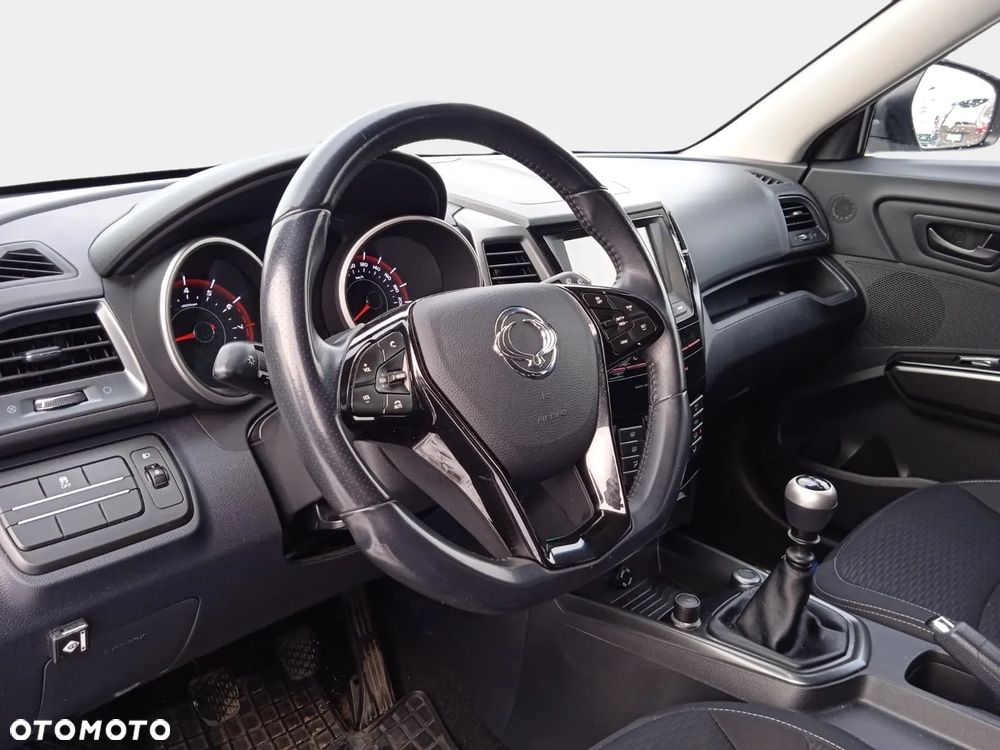 SsangYong/KGM XLV 1.6 City Style - 14