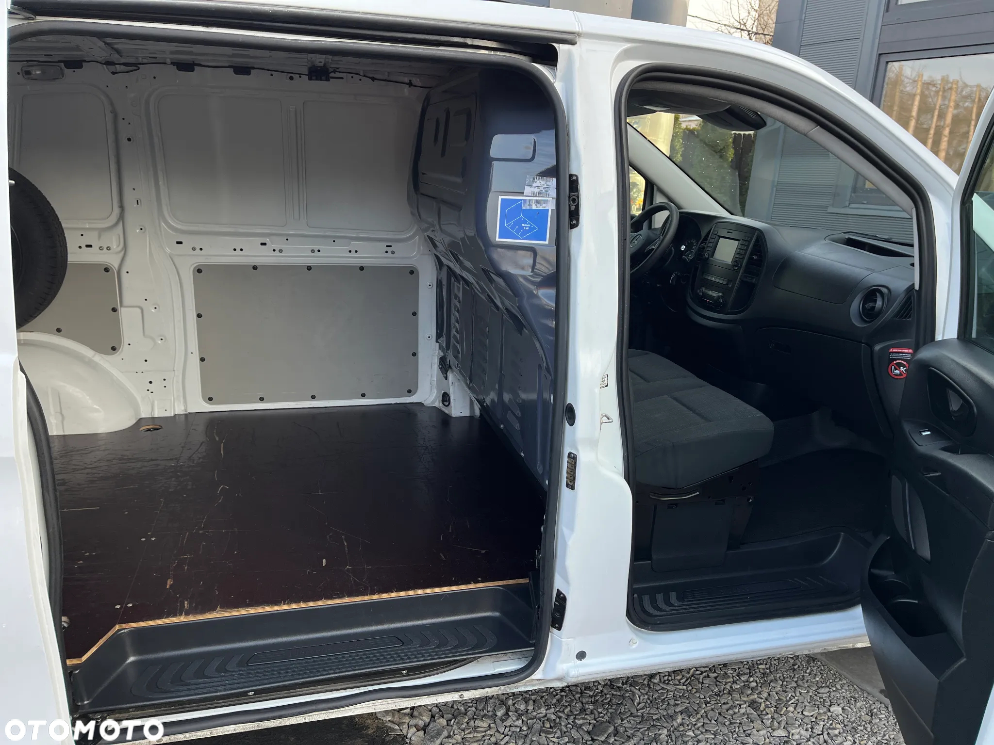 Mercedes-Benz Vito - 15