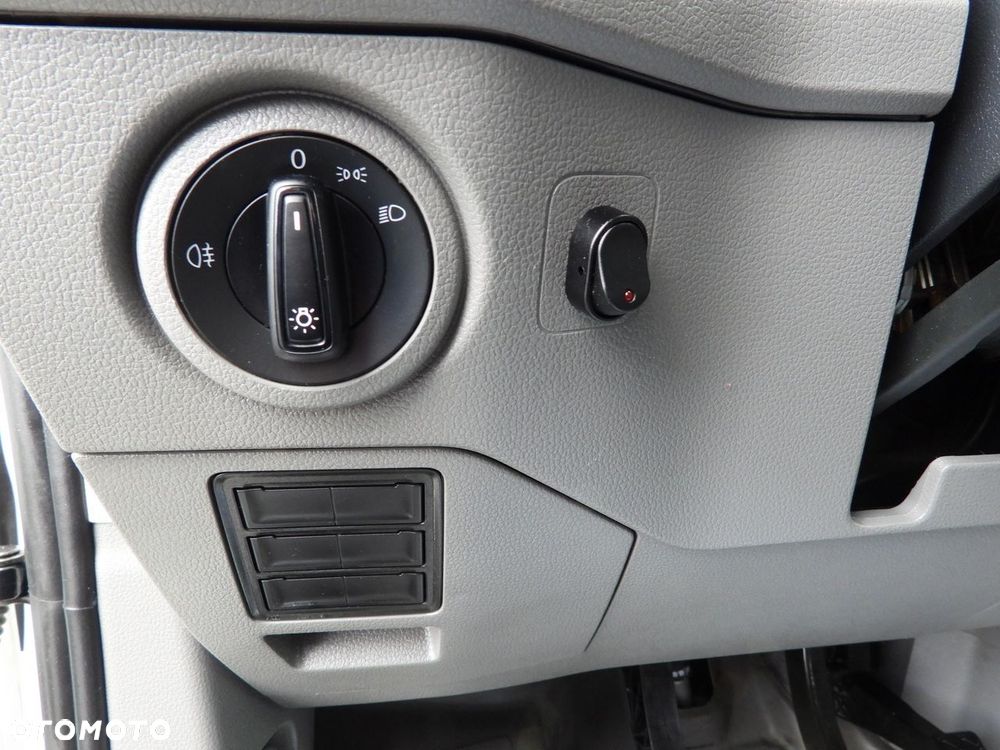 Volkswagen CRAFTER  PLANDEKA 10 PALET WEBASTO TEMPOMAT LEDY  180KM - 24