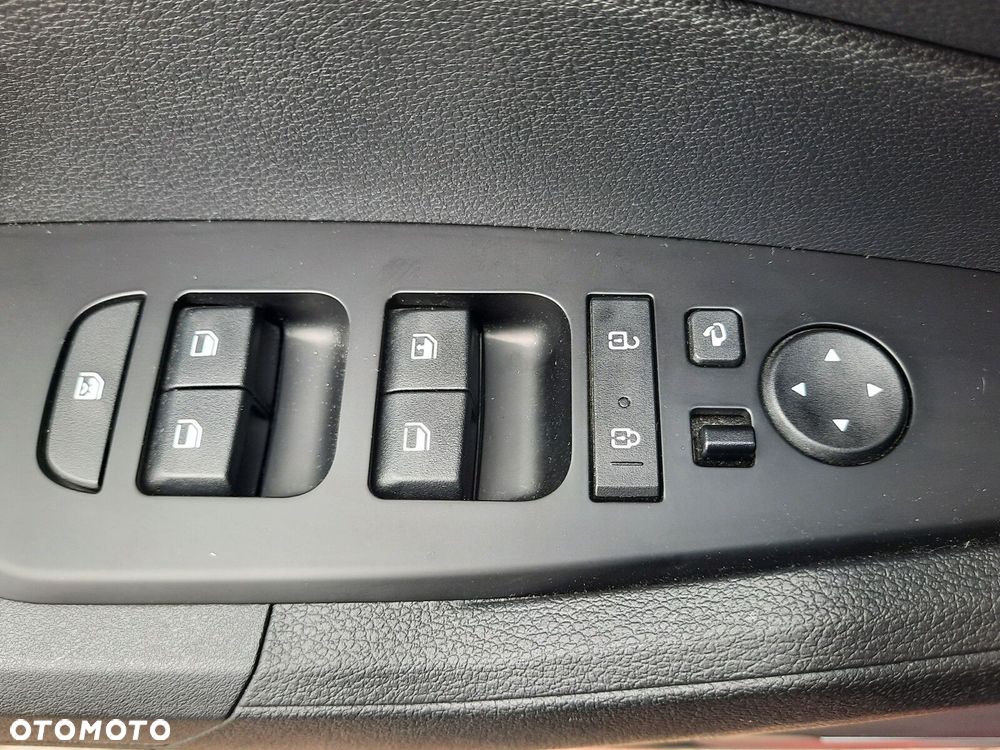 Kia Sportage 1.6 T-GDI M 2WD DCT - 19