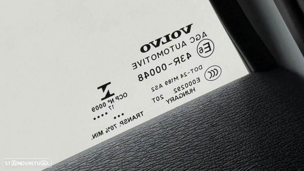Volvo V40 2.0 D2 R-Design - 44