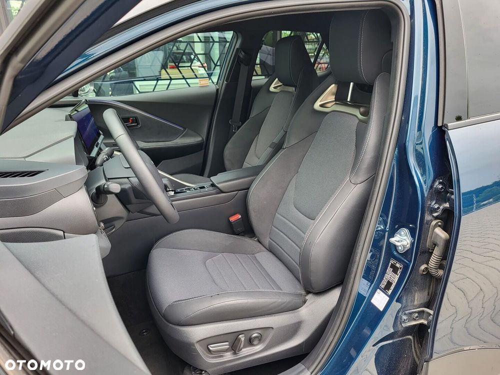Toyota C-HR - 6